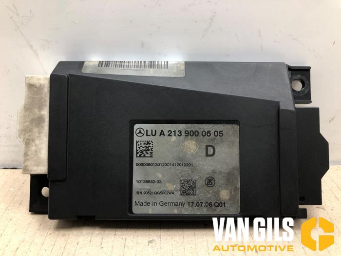 Begagnade Gateway-modul Mercedes S (222.0/222.1) 3.0 S-400d 4-Matic Pris på förfrågan erbjuds av Van Gils Automotive