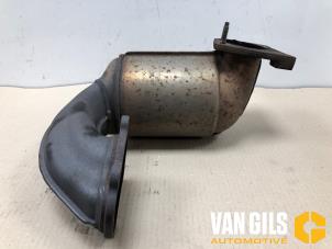 Usagé Catalyseur Opel Vivaro 1.9 DTI 16V Prix sur demande proposé par Van Gils Automotive