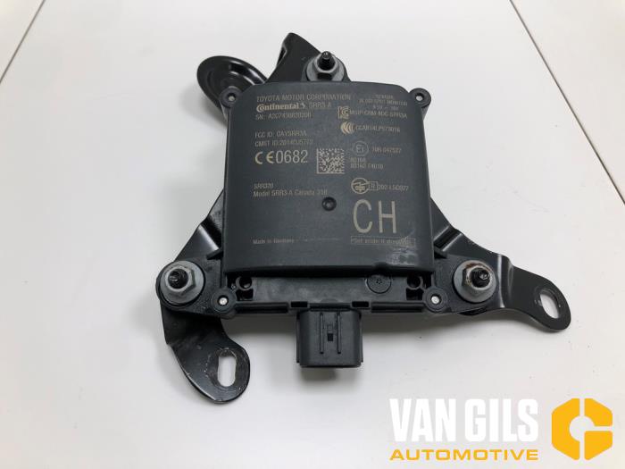 Begagnade Dödvinkelsensor Toyota C-HR (X1,X5) 1.8 16V Hybrid Pris € 100,00 Marginaltabell erbjuds av Van Gils Automotive