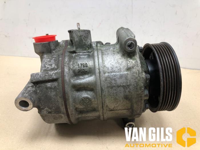 Usagé Pompe clim Volkswagen Transporter/Caravelle T6 2.0 TDI 204 4Motion Prix sur demande proposé par Van Gils Automotive