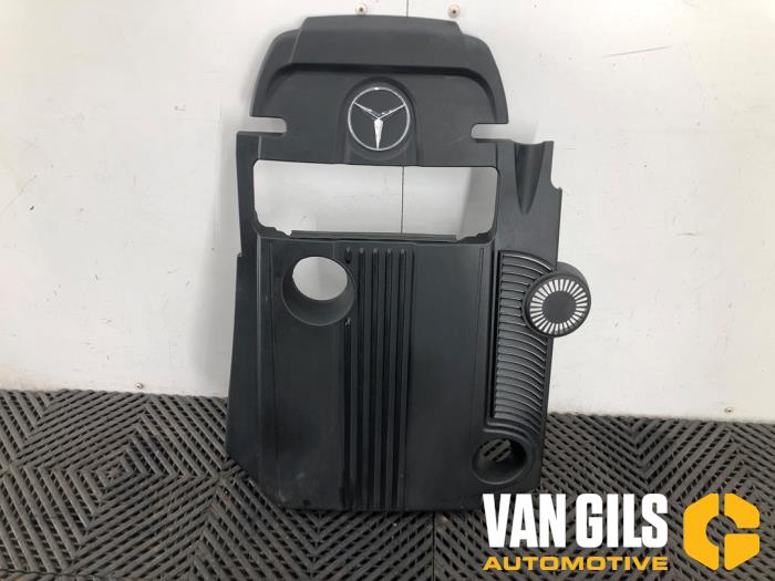 Gebrauchte Abdeckblech Motor Mercedes C (W204) 1.8 C-180 CGI 16V Preis auf Anfrage angeboten von Van Gils Automotive