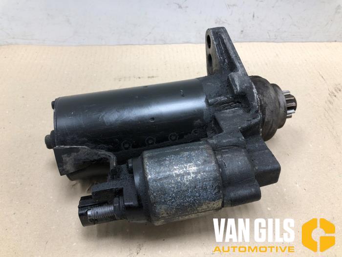 Used Starter Volkswagen Multivan T5 (7E/7HC/7HF/7HM) 1.9 TDi Price on request offered by Van Gils Automotive