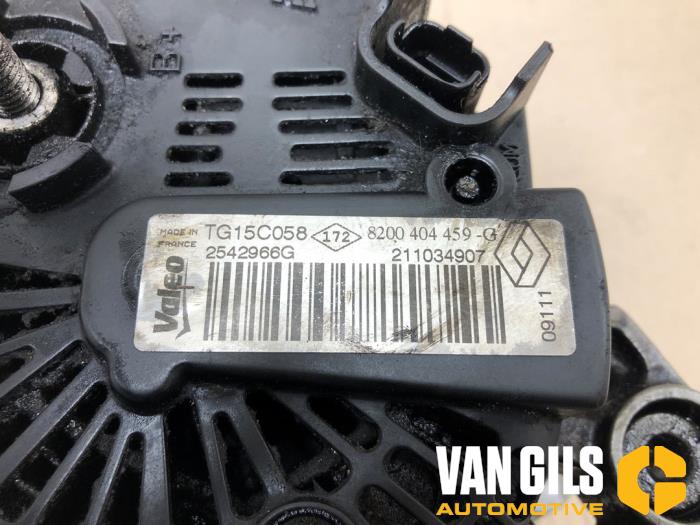 Usagé Dynamo Opel Vivaro 2.0 CDTI Prix sur demande proposé par Van Gils Automotive
