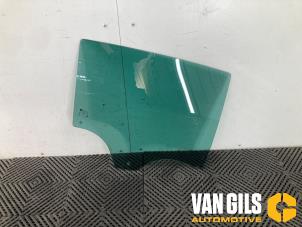 Usados Ventanilla de puerta de 4 puertas derecha detrás Opel Astra K 1.4 Turbo 16V Precio de solicitud ofrecido por Van Gils Automotive