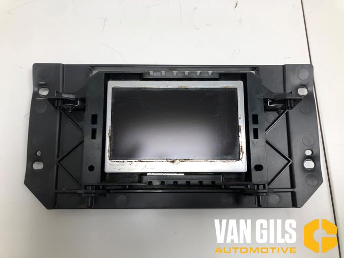 Used Interior display Landrover Range Rover Evoque (LVJ/LVS) 2.2 eD4 16V 5-drs. Price on request offered by Van Gils Automotive