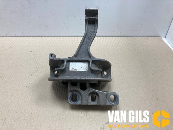 Used Engine mount Volkswagen T-Roc I 2.0 TSI 16V 4Motion Price € 50,00 Margin scheme offered by Van Gils Automotive