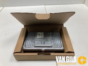 Nya LED-strålkastarmodul Peugeot 3008 II (M4/MC/MJ/MR) 1.2 12V e-THP PureTech 130 Pris € 120,99 Inklusive moms erbjuds av Van Gils Automotive