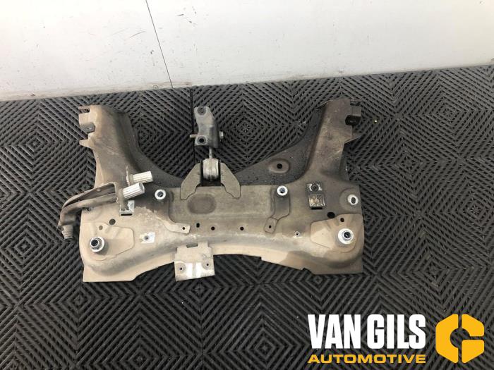 Used Subframe Renault Captur I (2R) 0.9 Energy TCE 12V Price € 125,00 Margin scheme offered by Van Gils Automotive