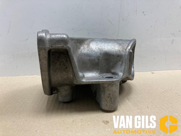 Used Engine mount Mercedes B (W247) Price on request offered by Van Gils Automotive