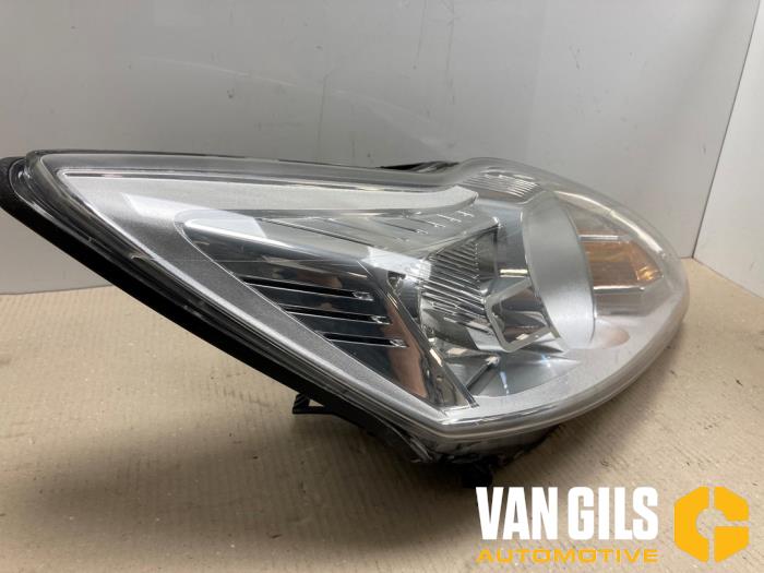 Headlight, right Ford Focus 2 Wagon 1.6 16V - 8M5113101AE ORIGINEEL