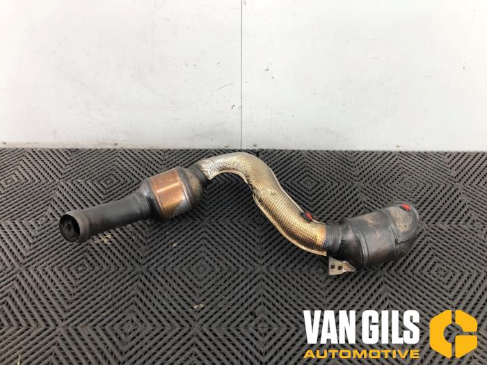Used Front pipe + catalyst Mercedes C-Klasse AMG (W205) C-63 S,Edition 1 AMG 4.0 V8 Biturbo Price € 899,99 Margin scheme offered by Van Gils Automotive