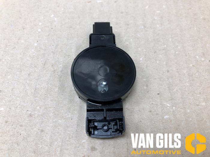 Gebrauchte Regensensor Mini Countryman (F60) 1.5 12V Cooper Preis € 45,00 Margenregelung angeboten von Van Gils Automotive