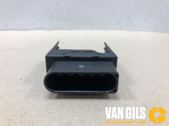 Usagé Module pompe carburant Audi A3 Limousine (8VS/8VM) 1.5 TFSI 16V Prix € 29,99 Règlement à la marge proposé par Van Gils Automotive