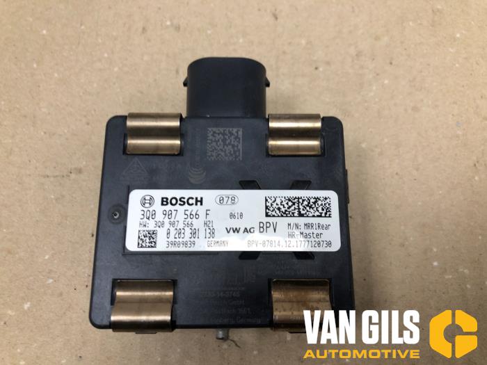 Begagnade Dödvinkelsensor Audi A3 Limousine (8VS/8VM) 1.5 TFSI 16V Pris € 149,99 Marginaltabell erbjuds av Van Gils Automotive