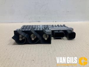 Begagnade Start/stopp-dator Peugeot Expert (V1/VA/VB/VE/VF/VT/VY) 2.0 Blue HDi 145 16V Pris € 150,00 Marginaltabell erbjuds av Van Gils Automotive