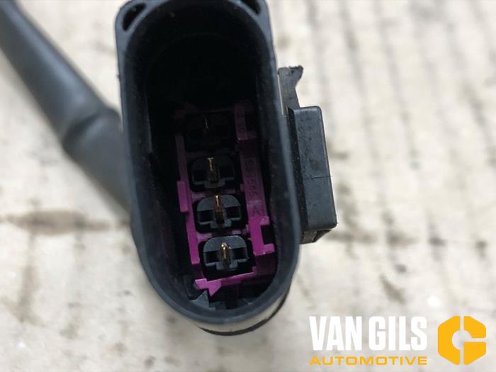 Lambda probe from a Audi RS 6 Avant (C7) 4.0 V8 TFSI Performance 32V 2016
