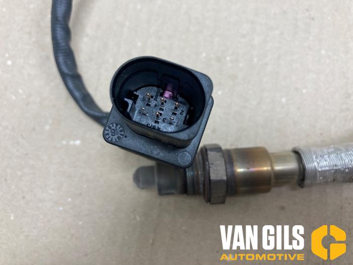Lambda probe from a BMW 5 serie (G30) 520i 2.0 TwinPower Turbo 16V 2019