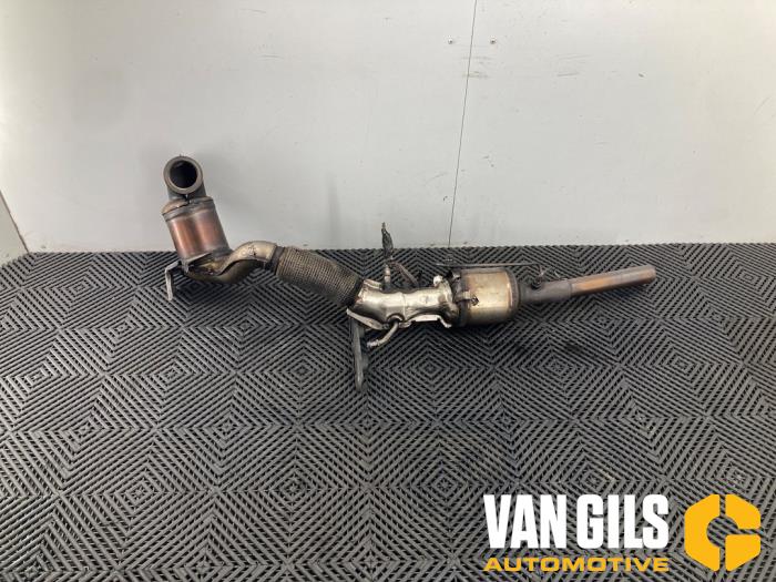 Used Front pipe + catalyst Cupra Formentor 1.4 e-Hybrid VZ 16V Price € 749,95 Margin scheme offered by Van Gils Automotive