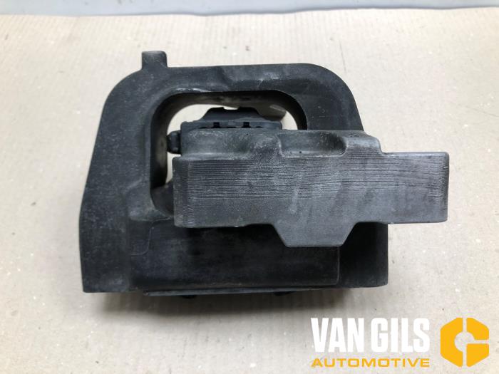 Used Engine mount Skoda Scala 1.5 TSI Price € 74,95 Margin scheme offered by Van Gils Automotive