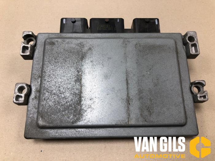 Ordenador de gestión de motor de un Ford Fiesta 6 (JA8) 1.25 16V 2011