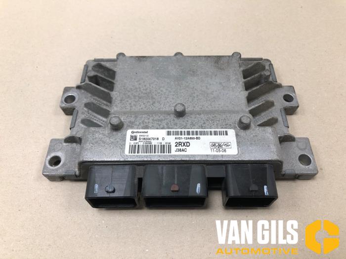 Ordenador de gestión de motor de un Ford Fiesta 6 (JA8) 1.25 16V 2011