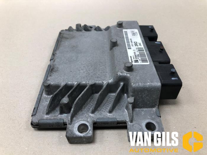 Ordenador de gestión de motor de un Ford Fiesta 6 (JA8) 1.25 16V 2011