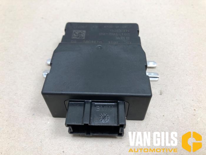 Usagé Module pompe carburant Mini Mini (F55) 1.5 12V Cooper Prix € 95,00 Règlement à la marge proposé par Van Gils Automotive