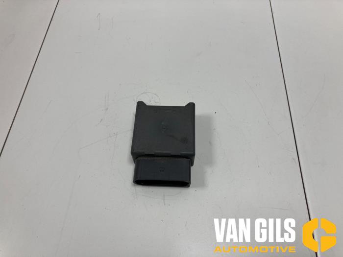 Usados Módulo bomba de combustible Volkswagen Golf VIII (CD1) 2.0 GTI 16V Precio € 30,00 Norma de margen ofrecido por Van Gils Automotive