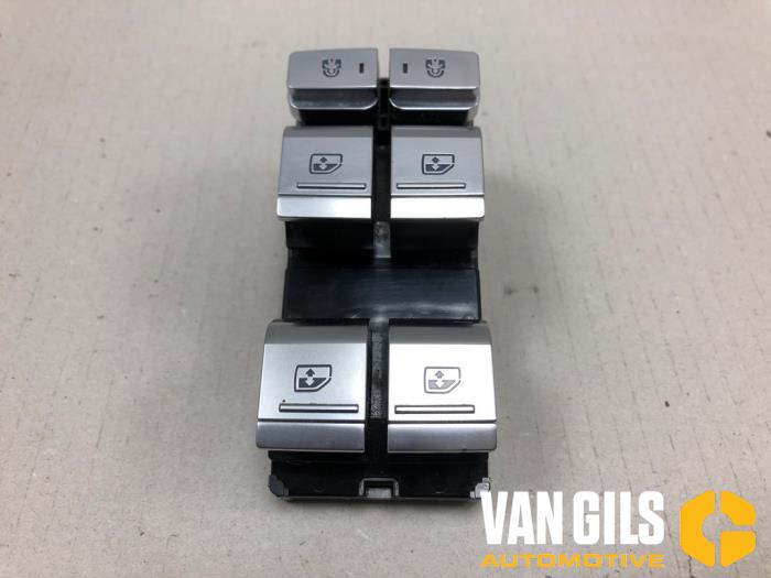 Usados Interruptor de ventanilla eléctrica Audi RS 6 Avant (C8) 4.0 V8 TFSI Mild Hybrid 32V Precio € 50,00 Norma de margen ofrecido por Van Gils Automotive