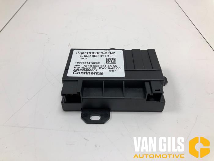 Usagé Module pompe carburant Mercedes CLA (117.3) 1.6 CLA-180 16V Prix sur demande proposé par Van Gils Automotive