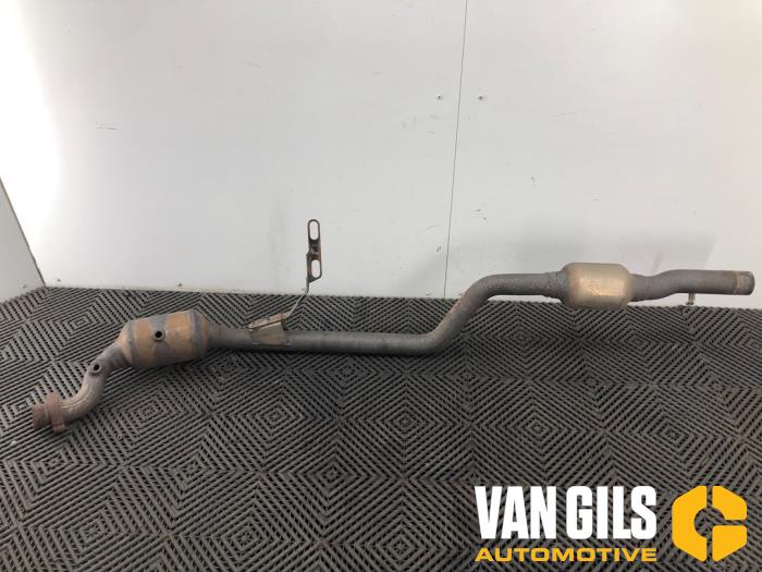 Used Front pipe + catalyst Mercedes S (W221) 3.5 S-350 24V Price on request offered by Van Gils Automotive