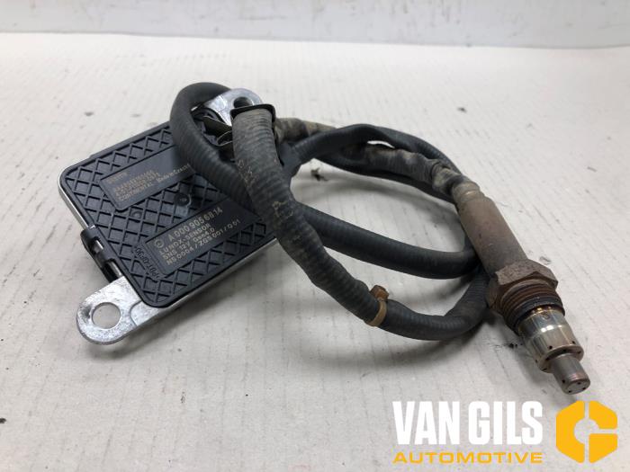 Begagnade NOx-sensor Mercedes B (W247) 2.0 B-200d Pris € 175,00 Marginaltabell erbjuds av Van Gils Automotive
