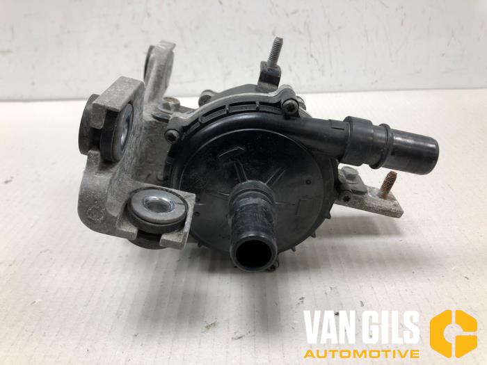 Begagnade Extra vattenpump Hyundai Ioniq Pris € 55,00 Marginaltabell erbjuds av Van Gils Automotive