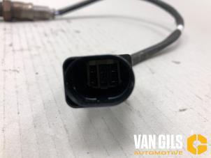 Lambda probe from a Audi A4 Avant (B9) 2.0 40 TFSI Mild hybrid 16V 2021