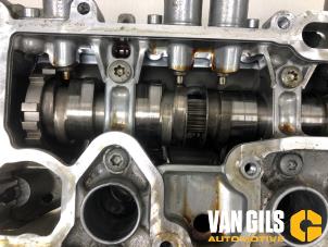 Topplock från en Audi A4 Avant (B9) 2.0 40 TFSI Mild hybrid 16V 2021