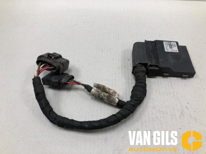 Usagé Module pompe carburant Volkswagen Golf VIII (CD1) 2.0 TSI R 16V 4Motion Prix € 74,95 Règlement à la marge proposé par Van Gils Automotive
