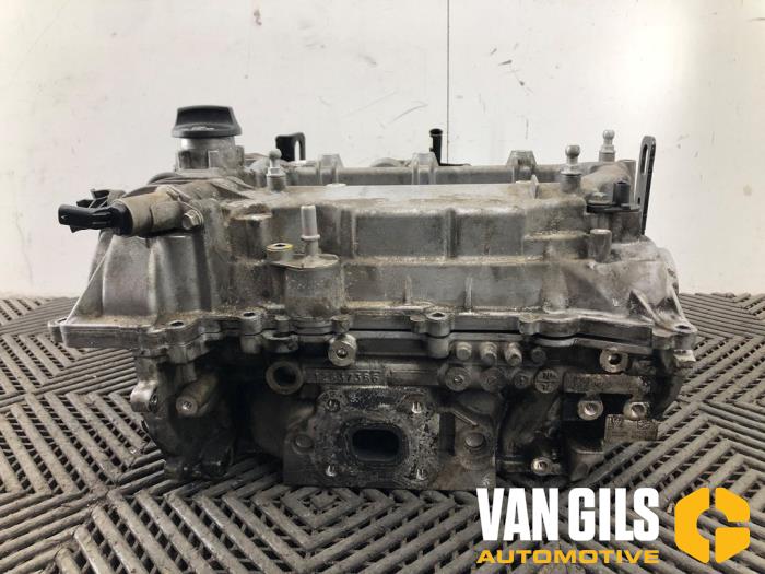 Begagnade Topplock Opel Corsa E 1.0 SIDI Turbo 12V Pris på förfrågan erbjuds av Van Gils Automotive