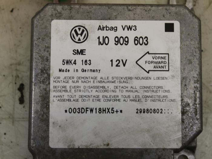 Módulo de Airbag de un Volkswagen Lupo (6X1) 1.4 16V 75 1999