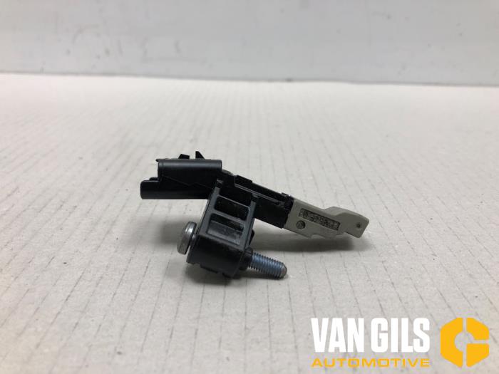 Begagnade Vevaxelsensor Citroen C3 (SX/SW) 1.2 Vti 12V PureTech Pris på förfrågan erbjuds av Van Gils Automotive