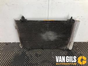 Klima Kondensor van een Peugeot Partner (GC/GF/GG/GJ/GK) 1.6 HDI 90 2016