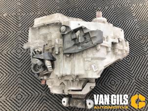Gearbox from a Volkswagen Transporter T5 2.0 TDI DRF 2013