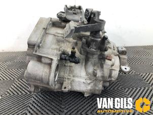 Gearbox from a Volkswagen Transporter T5 2.0 TDI DRF 2013