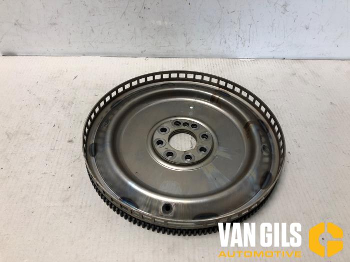 Usagé Couronne dentée Mercedes E (W213) E-220d 2.0 Turbo 16V Prix sur demande proposé par Van Gils Automotive