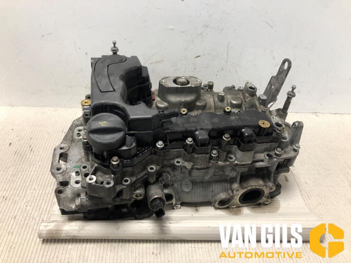 Usagé Culasse Citroen C4 Cactus (0B/0P) 1.2 PureTech 110 12V Prix sur demande proposé par Van Gils Automotive