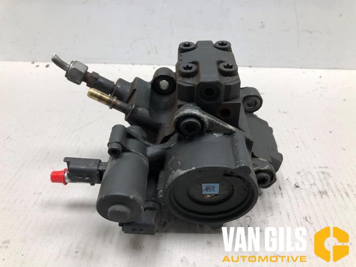 Gebrauchte Dieselpumpe Ford Transit Custom 2.2 TDCi 16V Preis € 250,00 Margenregelung angeboten von Van Gils Automotive