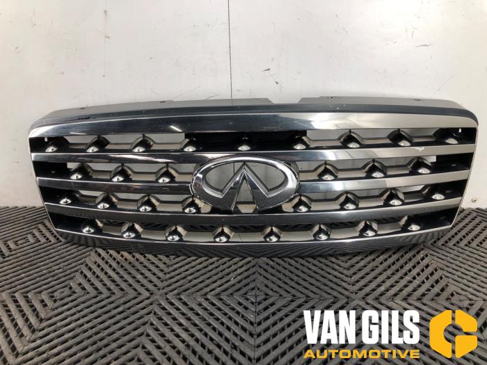 Używane Grill Infiniti FX (S50) 35 3.5i 24V AWD Cena na żądanie oferowane przez Van Gils Automotive