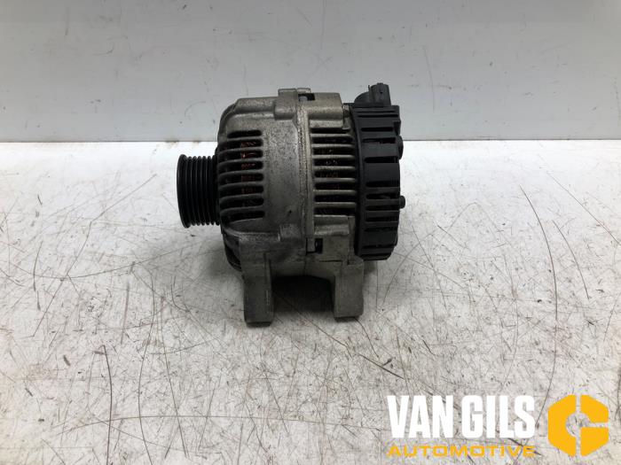 Usagé Dynamo Citroen C5 I Berline (DC) 2.0 HPI 16V Prix sur demande proposé par Van Gils Automotive