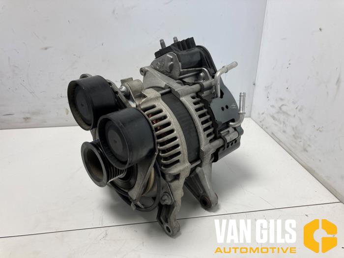 Gebrauchte Dynamo Mercedes GLC (X253) 2.0 200 16V EQ Boost Preis € 725,00 Margenregelung angeboten von Van Gils Automotive