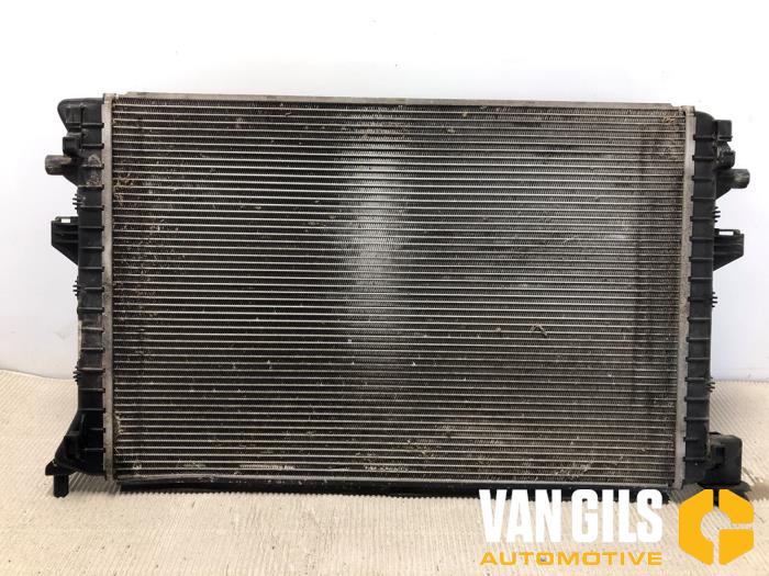 Used Radiator Volkswagen Golf VII (AUA) 1.5 TSI Evo BMT 16V Price on request offered by Van Gils Automotive