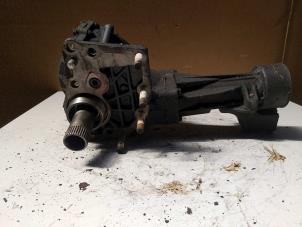 Differential vorne van een Toyota RAV4 (A2) 2.0 D-4D 16V 4x4 2002